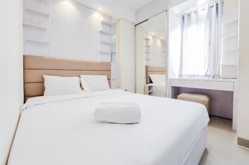 Serene and Homey Studio Apartment B Residence By Travelio, Tangerang