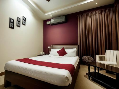 Deluxe Double Room room in Hotel Abedrooms- Budget stay Thanjavur
