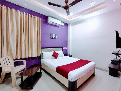 Deluxe Double Room image 8