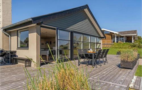  Gorgeous Home In Faaborg With Kitchen in Faaborg