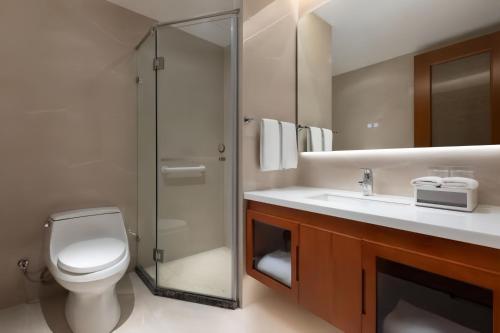 Beijing Jizhong Taurus Hotel - 화장실