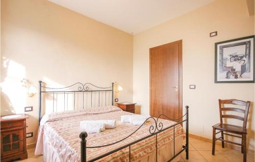 Amazing Home In S M Di Castellabate - Tap to explore photos