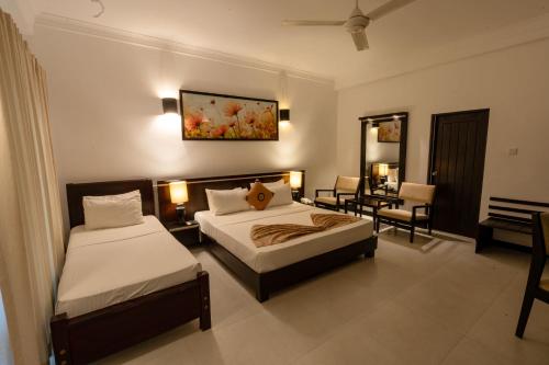 Triple Room image 3