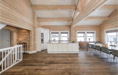 keuken, Lovely Home In Sjusjøen With Sauna in Sjusjoen