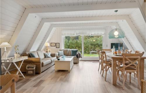  Gorgeous Home In Farsø With Kitchen in Farsø