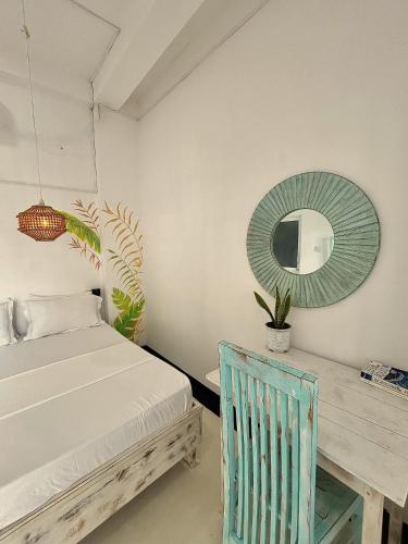 Small Double Room image 8