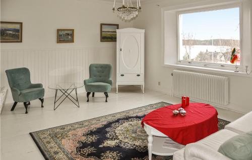 Five-Bedroom Holiday Home