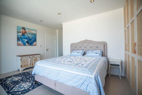 Villa Carpe Diem - infinity pool and stunning sea view