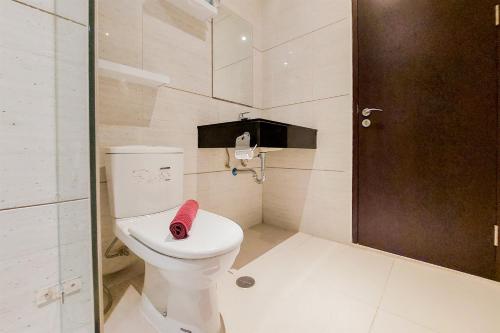One-Bedroom Apartment image 5