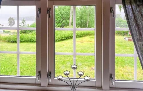 Vaade, Nice Home In Sagstua With Lake View in Dyrrud