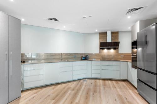 Sophisticated 3 Bed Palm Jumeirah w Beach Access, Dubaj (zdjęcie 10)