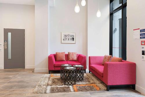 Előcsarnok, Ramada Suites By Wyndham Victoria Street West near Auckland Harbour Híd