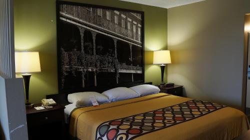 Super 8 by Wyndham New Iberia in New Iberia, USA