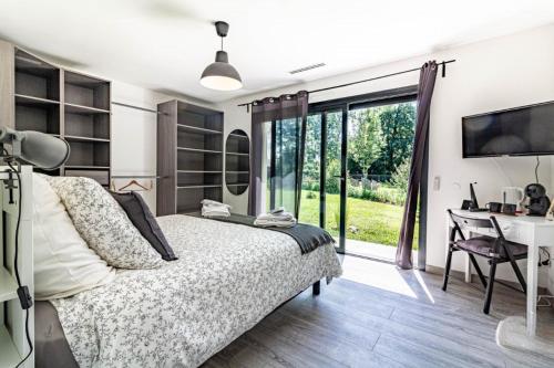 L'Ostau deu Bonur - gîte (L'Ostau deu Bonur - gite) in أودوس