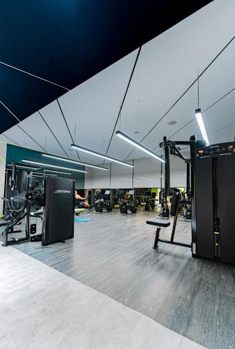 High rise studio near Dubai Mall, Dubaj (fotografie 3)