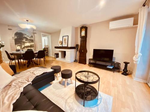 Gîte de la croix du Dan (Gite de la croix du Dan) in Poligny