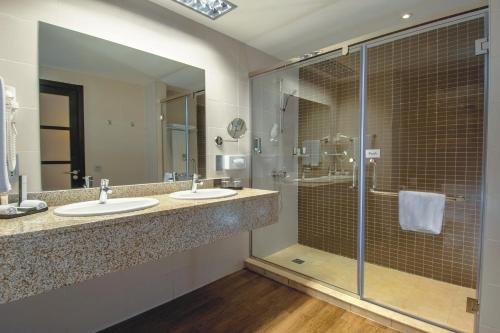 Junior Suite image 3