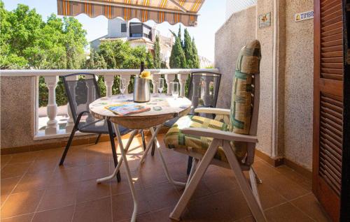 Cozy Apartment In Guardamar Del Segura