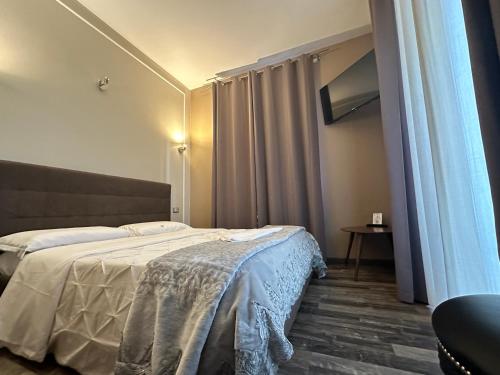 Candia Rooms - image 9