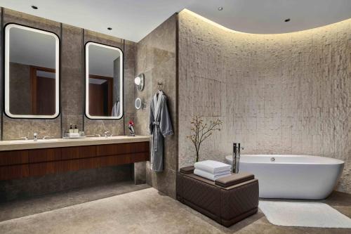 Vignette Collection Shanghai Snow World Hotel by IHG, Shanghai (photo 5)