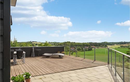  Gorgeous Home In Løgstrup With House A Panoramic View in Løgstrup
