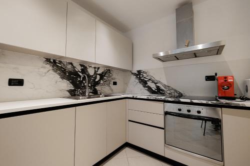 Superior Apartment image 8