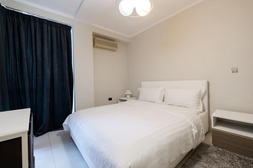 Superior Apartment image 5
