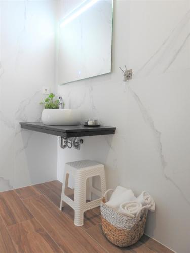 Superior Double Room image 2