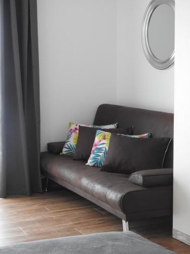 Sandra Rooms - image 3