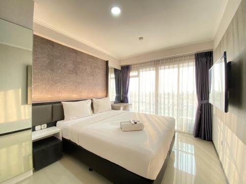 Comfy Studio at Gateway Pasteur Apartment By Travelio, Cimahi