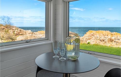 View, Gorgeous Home In Allinge With Sauna in Tejn