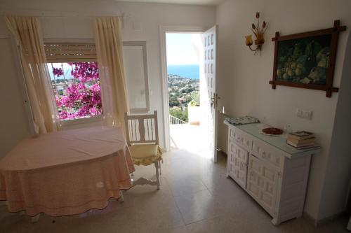Bellevue - sea view holiday home with private pool in Benissa - image 12