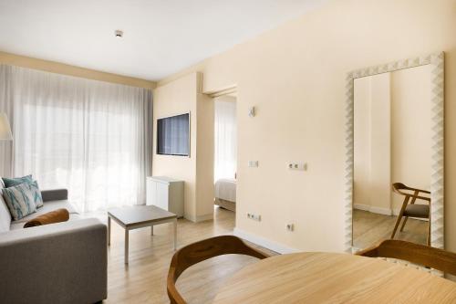 VIVA Cala Mesquida Resort & Spa - image 14