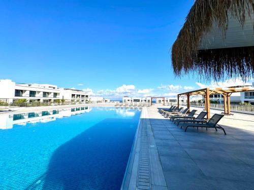 DejaBlue, block A2, unit 4