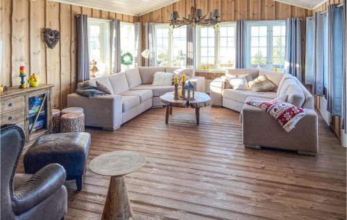 Five-Bedroom Holiday Home