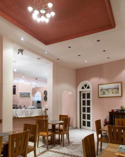 Hotel Avra in 카디차