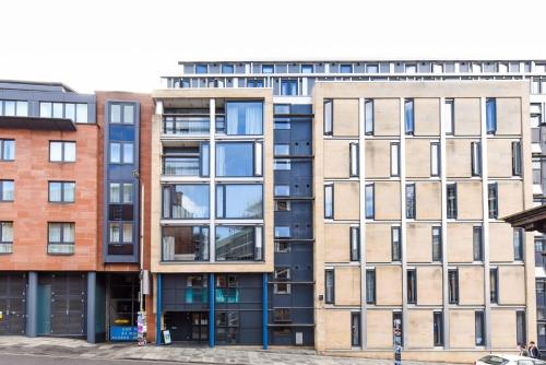 Portsburgh Court in Edinburgh, Edynburg