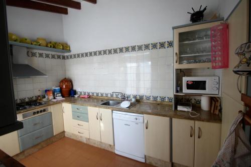 El Barraco - sea view villa with private pool in Moraira - image 14