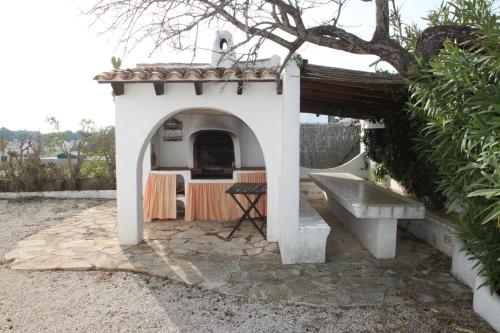 El Barraco - sea view villa with private pool in Moraira - image 9