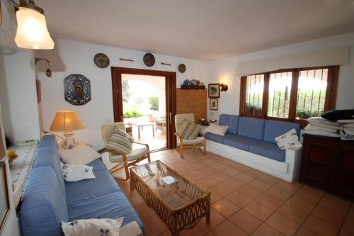 El Barraco - sea view villa with private pool in Moraira - image 4