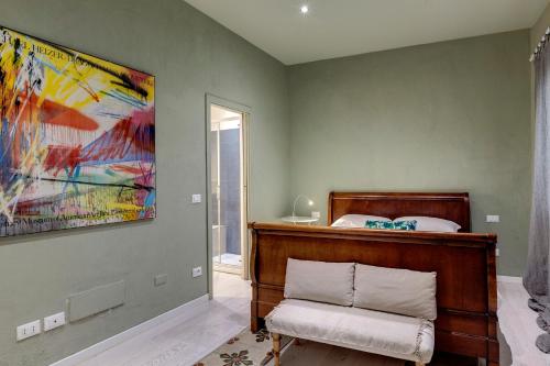 One-Bedroom Apartment image 10