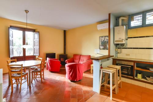 Létesítmények, MAS DE BERNIS - Senyoreta in L´Aldea