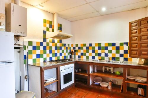 Konyha, MAS DE BERNIS - Masovers in L´Aldea