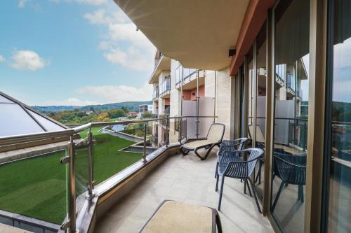 شرفة/ تراس, Hotel Premier Aqua Adults Only - Fruske Terme in Vrdnik