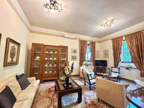 المرافق, Villa Primula by PosarelliVillas in Camucia