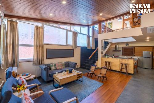 StayVista at Elm - Elysium Estate Valley 2BR, Bonfire & Meals