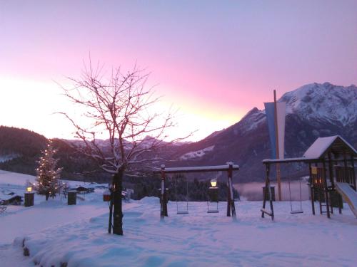 Hotel-Gasthof Nutzkaser - main image