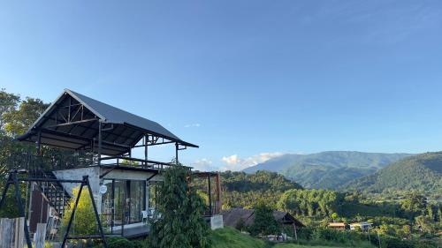 Pak Himdoi Farm Homestay สวนผักฮิมดอยโฮมสเตย์ ฝาง - ฝาง