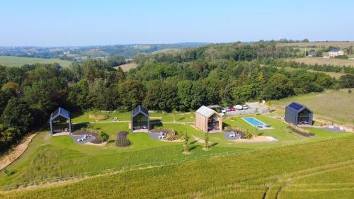 Zunanjost, Durbuy insolite - Romantic Escape in Petite-Eneille