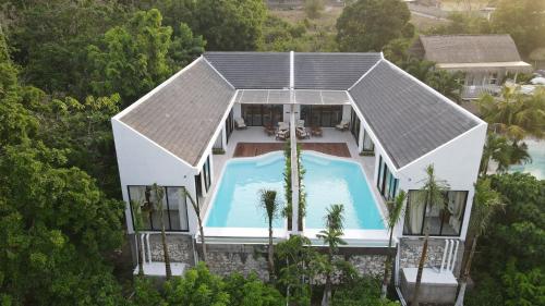 Wild Paradise Villa 2 Bedrooms Uluwatu